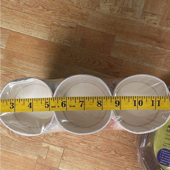 100 PCs 3 “ ice cream cup , 25 PCs clear cup .125 PCs air fryer paper on sale - Picture 6 of 6